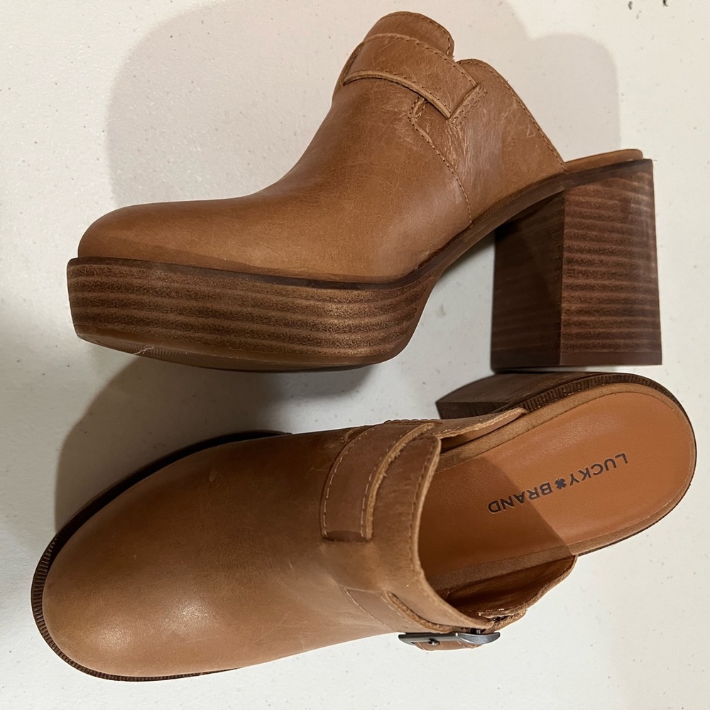 Lucky Brand Tan Mules with Chunky Wooden Heel
